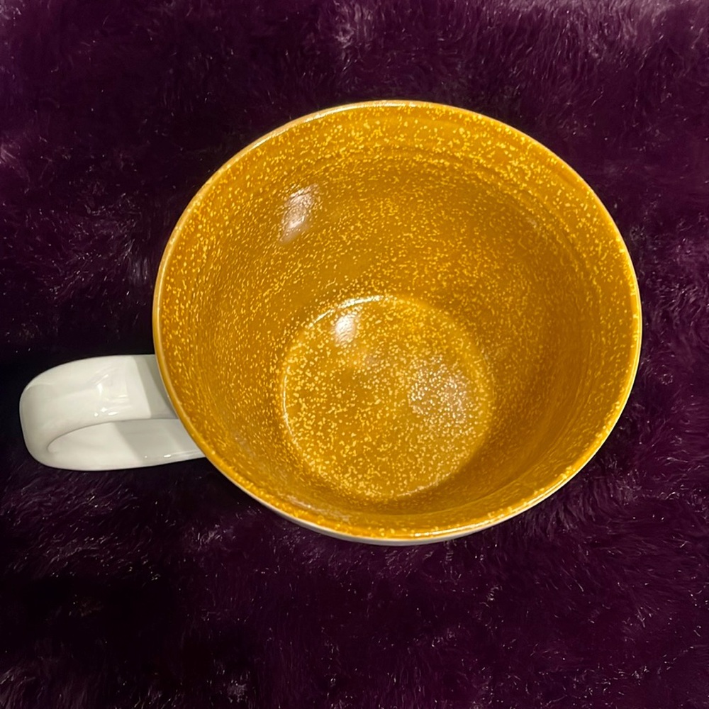 Pier 1 Imports Design 19oz set of 2 collectible mug "Sponge-like art Butterfly" - Picture 8 of 9